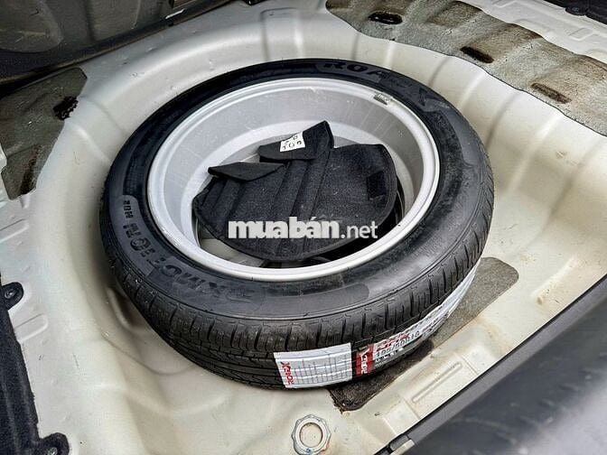 Hyundai Accent 2012 1.4 AT