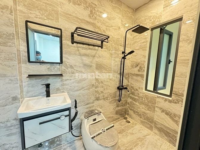 BÁN NHÀ CHÍNH CHỦ – VỊ TRÍ ĐẸP, GIÁ TỐT, SỔ HỒNG RIÊNG 