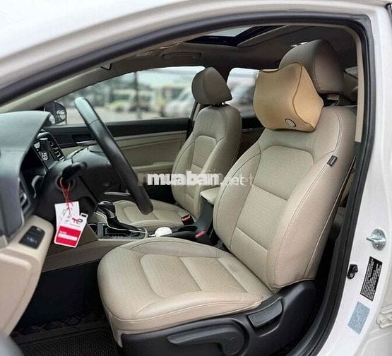 Hyundai Elantra 2019 1.6AT - 60000 km
