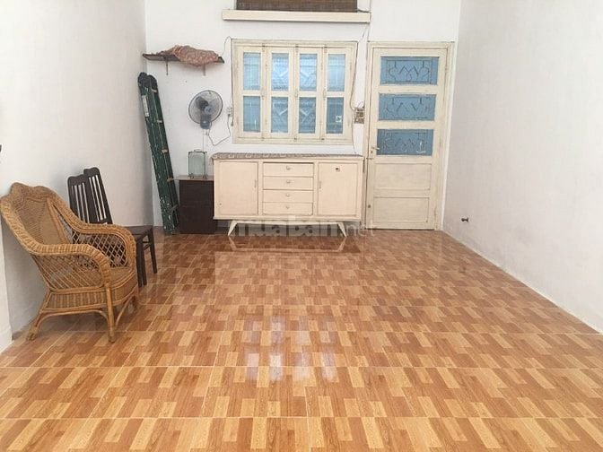 BÁN CĂN HỘ LẦU 3 QUẬN 5 MẶT TIỀN VÕ VĂN KIỆT 