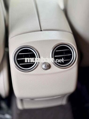 Mercedes Benz GLC 200 4matic model 2020 1 chủ