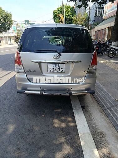 Toyota Innova 2011 G - 150 km