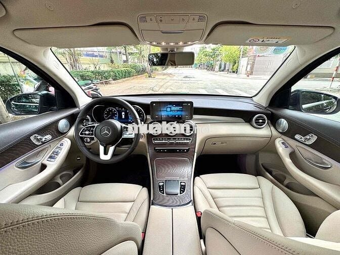 Mercedes Benz GLC 200 4matic model 2020 1 chủ