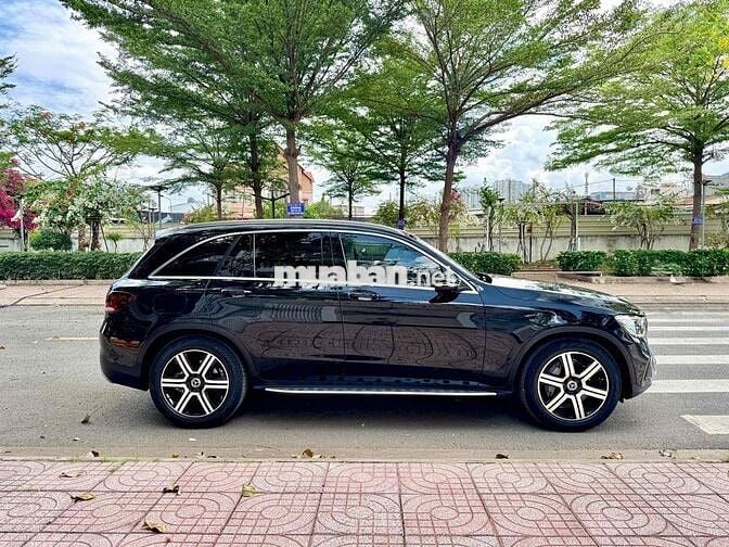 Mercedes Benz GLC 200 4matic model 2020 1 chủ