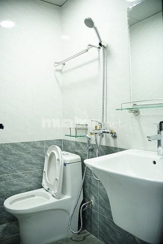 CHÍNH CHỦ CHOA THUÊ CCMN MỚI Ở LUÔN 