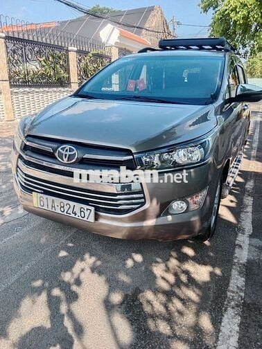 Toyota Innova 2020 - 140 km