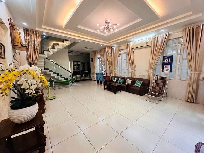 Tin Thật - Nhà Y HÌnh- chỉ 23 tỷ - Hẻm 8m 1 trục Phan Đăng Lưu- 4 tầng