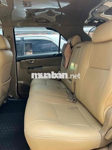Toyota Fortuner 2014 2.7V