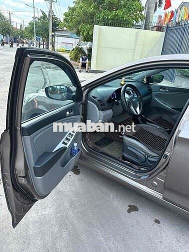 Hyundai Accent 2011 1.4 AT - 168000 km