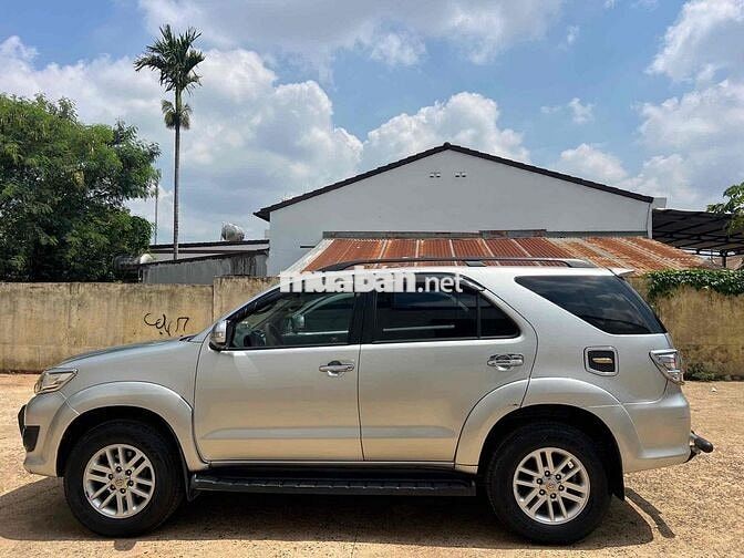Toyota Fortuner 2014 2.7V