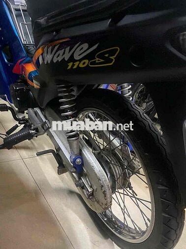 wave xanh ( tàu nhanh ) đổ xăng là chạy