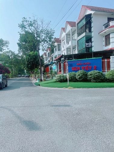 Tôi cần bán nền đất 126m2 đường 3A đối diện biệt thự ở KDC 13B Conic