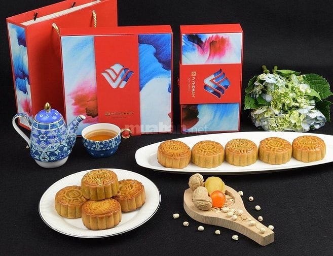 Khuôn bánh nhựa tạo hình logo theo yêu cầu