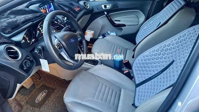 Ford Fiesta 2016 1.5 AT Titanium - 53000 km