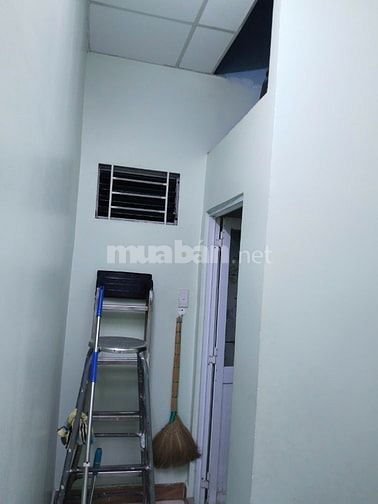 Cần bán gấp ae mô giới hh 2% nhanh 3%