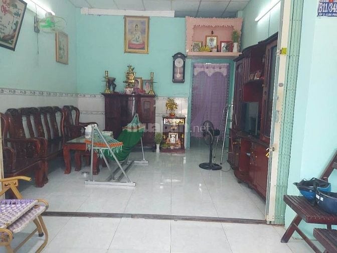 Bán gấp căn nhà cấp 4 ngay Trung tâm TT Củ Chi 80m2 Shr giá chỉ 690tr
