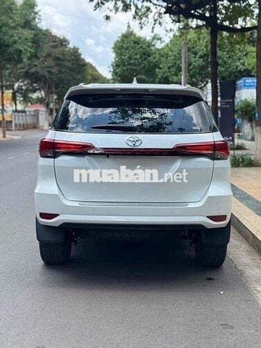 Toyota Fortuner 2022 2.4 4x2 AT - Máy Dầu Rất Mới