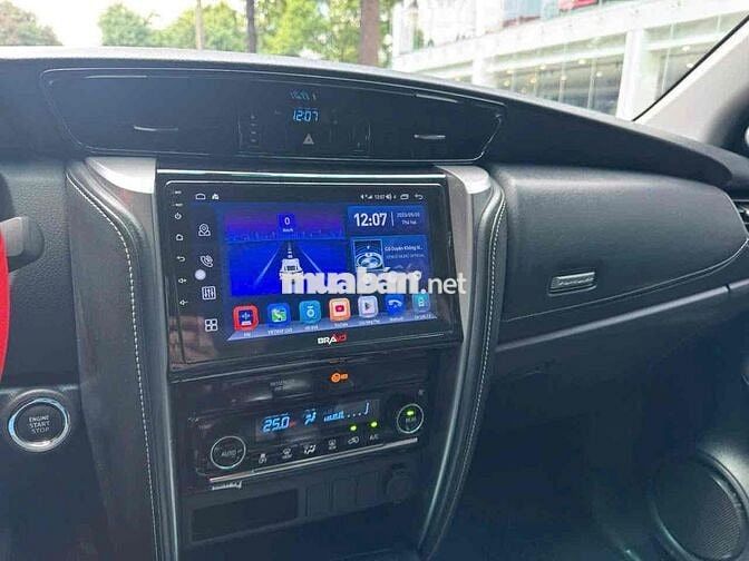 Toyota Fortuner 2022 2.4 4x2 AT - Máy Dầu Rất Mới