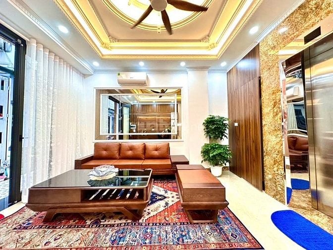 Nhà đẹp Cầu Giấy 6 tầng Thang máy , Giá Nhỉnh 10 tỷ