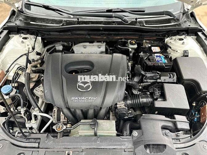 Mazda 3 2016 1.5 AT Sedan - 136000 km
