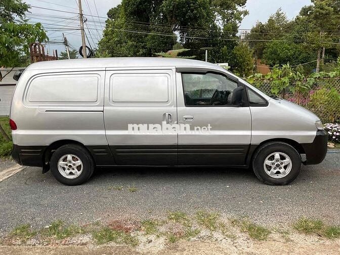Hyundai Starex 2002 xe chất
