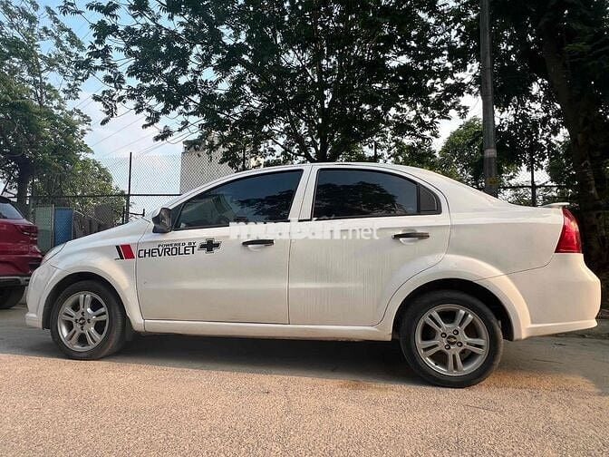 Chevrolet Aveo 2017 LTZ 1.4 AT - 15V