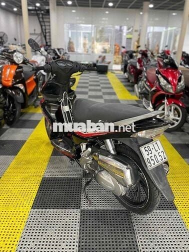 Hayate đẹp, máy êm thì thầm bao vọt biển SG