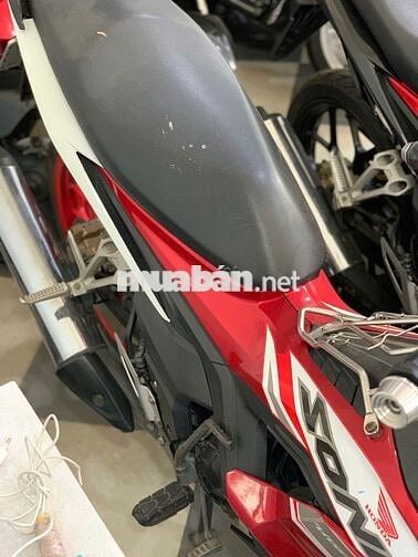 Sonic 150 đời 2019, máy zin thì thầm êm ái.