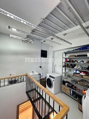 Bán nhà chính chủ 142/15 Lý Chính Thắng, Võ Thị Sáu, Q3, TPHCM 3m1x8m1