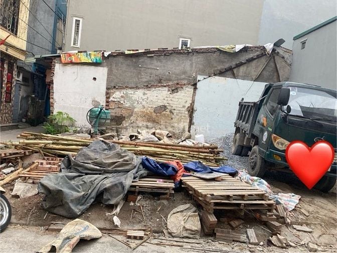 BÁN ĐẤT VIỆT HƯNG 72m2, MT Siêu rộng , đường trước nhà 5M - giá 10 tỷ 