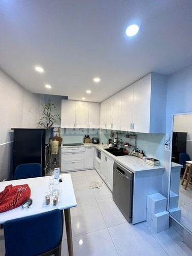 Bán nhà chính chủ 142/15 Lý Chính Thắng, Võ Thị Sáu, Q3, TPHCM 3m1x8m1