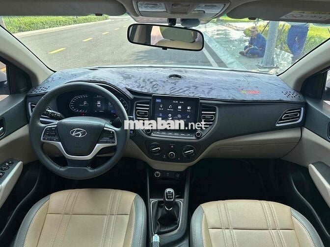 Hyundai Accent 2024 1.4 MT Full - 60000 km