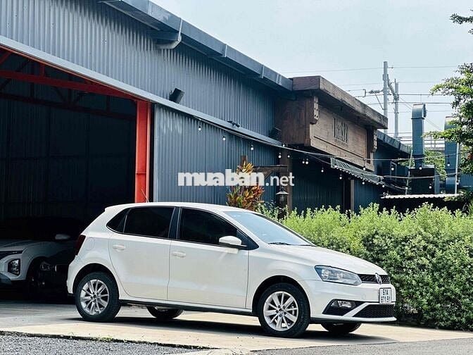 🔥 Volkswagen Polo Hatback Trắng 2020