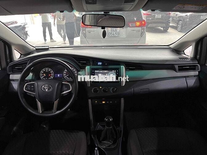 Innova 2022 E 2.0 MT - 48.000km 1 chủ từ đầu