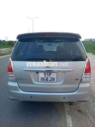 Toyota Innova 2011 G - 146000 km