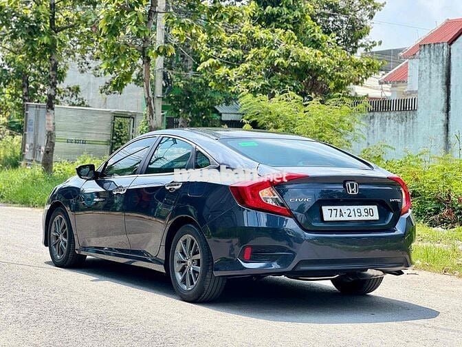 Honda Civic 2021 1.8G một chủ BH 2027 hay 150.000k