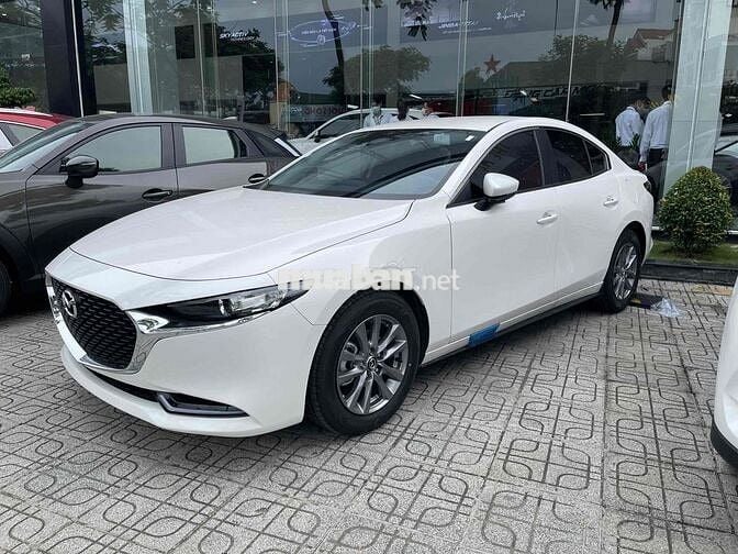 Mazda 3 2024 1.5L Luxury