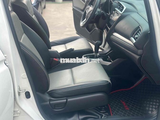 Honda Jazz 2019 1.5 VS - 57000 km màu trắng