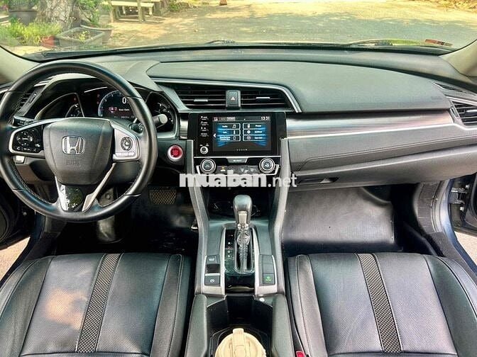 Honda Civic 2021 1.8G một chủ BH 2027 hay 150.000k
