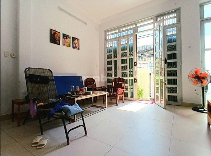 NHÀ HẺM XE HƠI DT LỚN 85M2 ĐOÀN VĂN BƠ, Q.4 – GIÁ 8,1 TỶ (TL)!