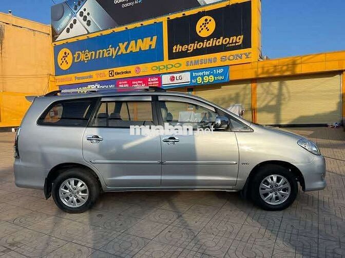 Toyota Innova 2011 G - 146000 km