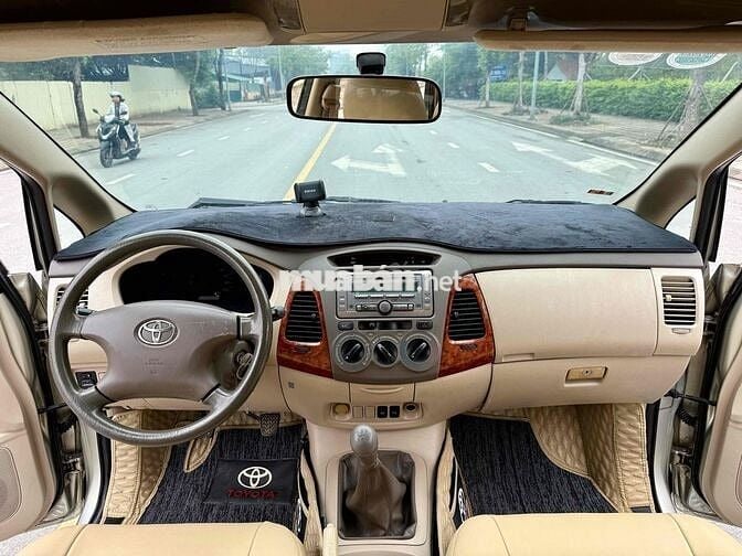 Toyota Innova 2007 G - 138000 km