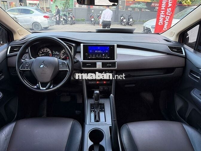 Mitsubishi Xpander Cross 2021 Cam - Odo 67.000 km