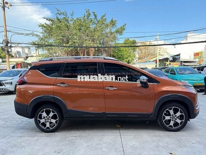 Mitsubishi Xpander Cross 2021 Cam - Odo 67.000 km