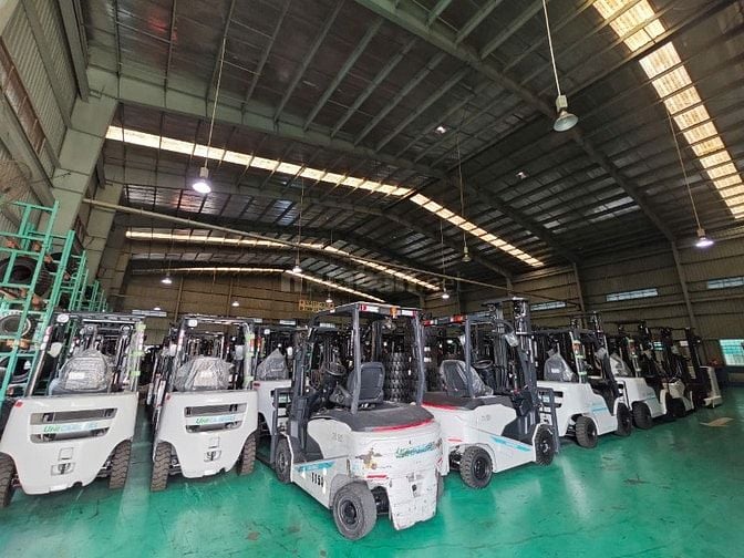 Cho Thuê Xe Nâng Hàng - Xe nâng dầu, điện cũ & mới, giá vô cùng ưu đãi