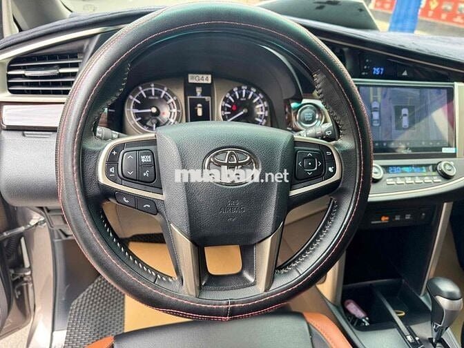 Toyota Innova 2022 G 2.0 AT - 34500 km
