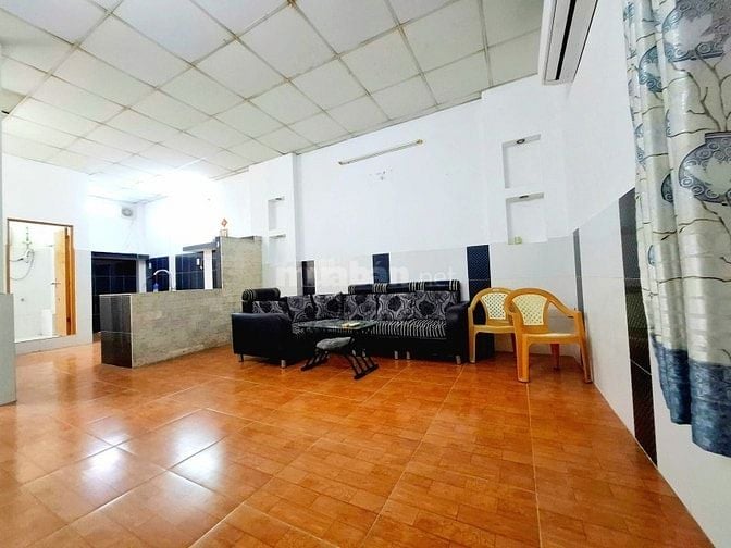 QUẬN 8 GIÁP Q6, Q5 HẺM Ô TÔ 7M DT 68M2 (4*17), NHÀ MỚI Ở NGAY. KO QH