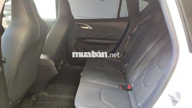 VinFast VFe34 2022 - 16800 km