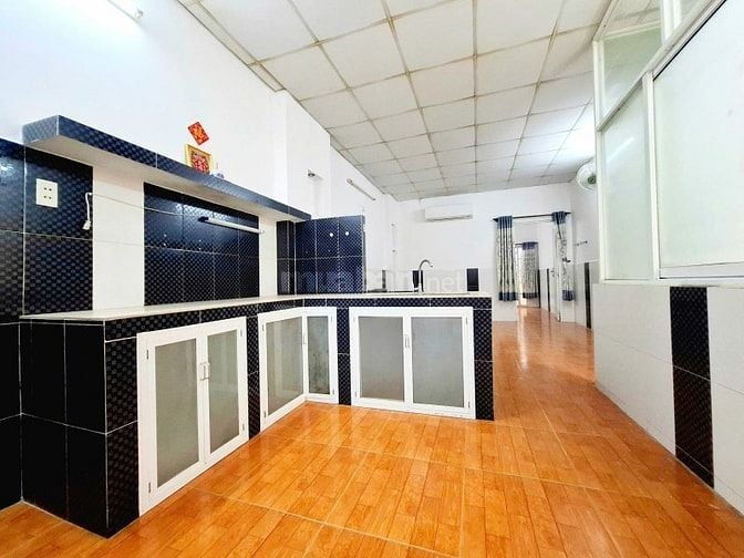 QUẬN 8 GIÁP Q6, Q5 HẺM Ô TÔ 7M DT 68M2 (4*17), NHÀ MỚI Ở NGAY. KO QH