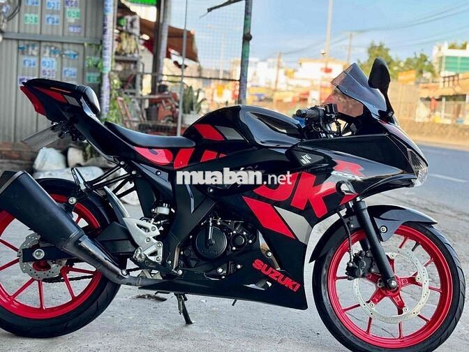Suuzki GsxR150 xe đẹp, lướt , zin mới về